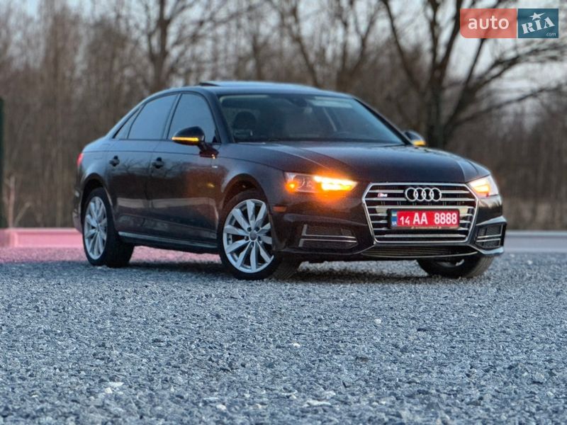 Седан Audi A4 2018 в Дрогобичі
