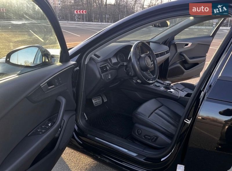 Седан Audi A4 2017 в Киеве