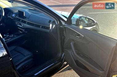 Седан Audi A4 2017 в Киеве