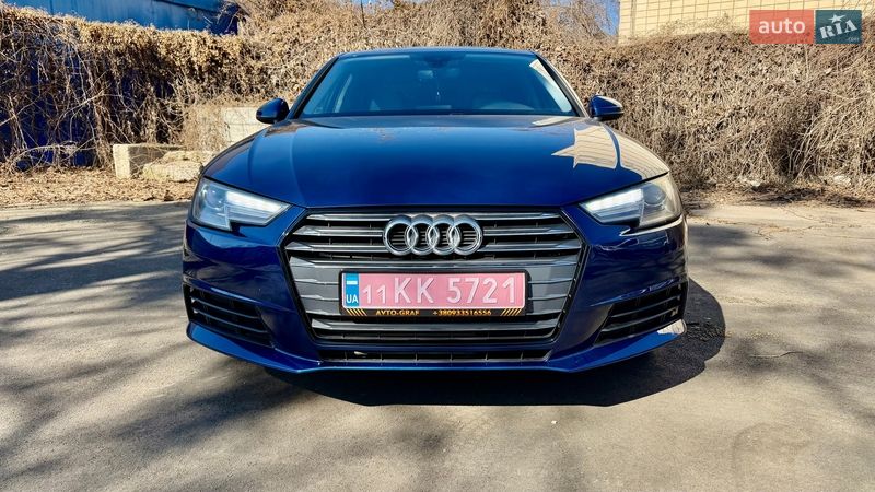 Седан Audi A4 2017 в Киеве
