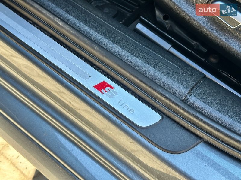 Седан Audi A4 2015 в Луцьку