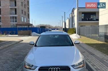 Седан Audi A4 2012 в Луцьку