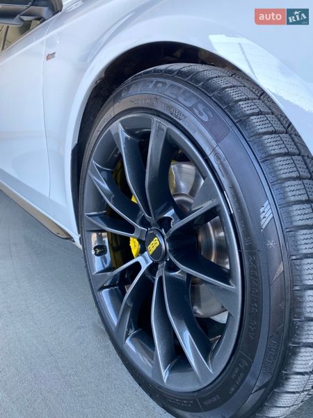 Седан Audi A4 2015 в Киеве фото 21 Седан Audi A4 2015 в Киеве