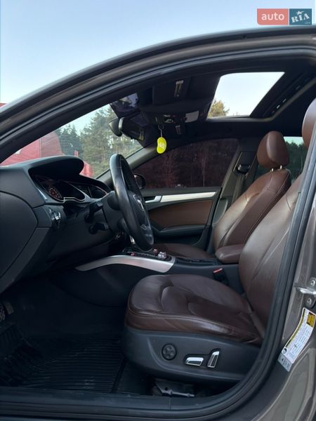 Седан Audi A4 2014 в Львові