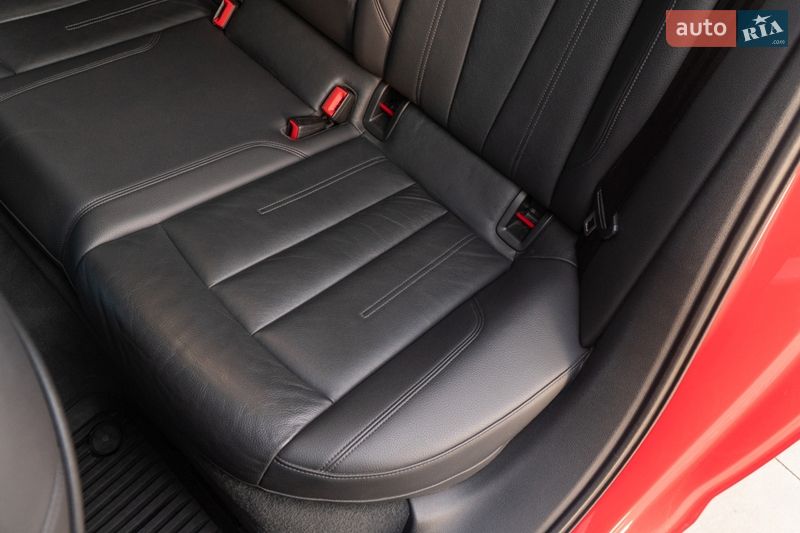 Седан Audi A4 2016 в Самборе