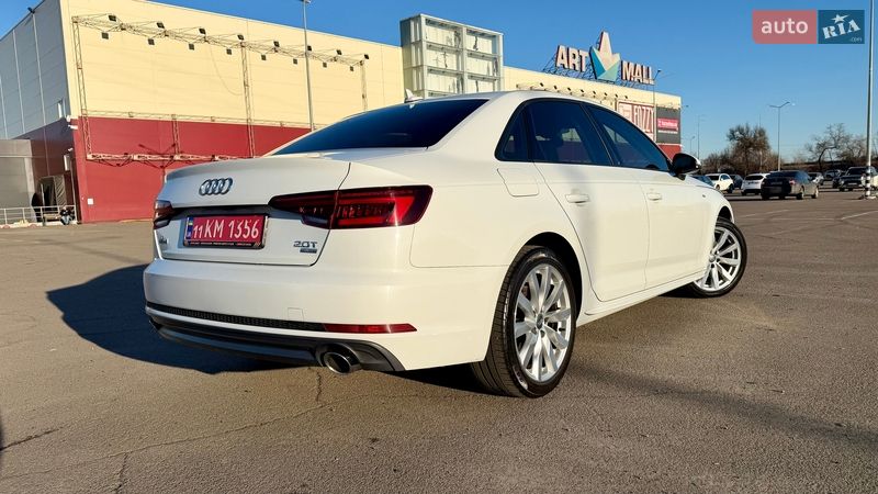 Седан Audi A4 2018 в Києві