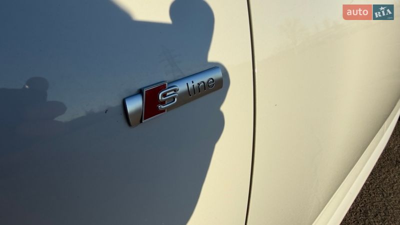 Седан Audi A4 2018 в Києві