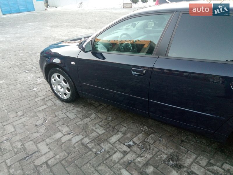 Седан Audi A4 2005 в Чернівцях