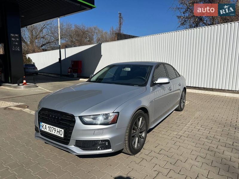 Audi A4 2015