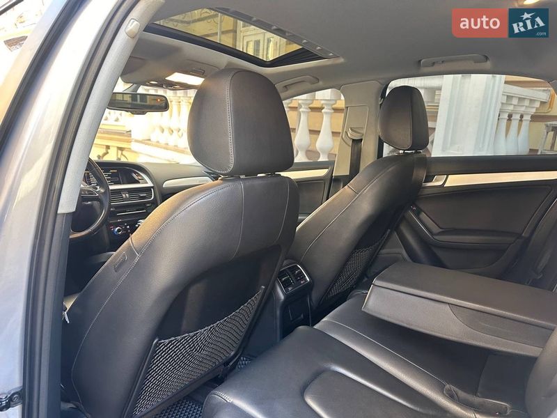 Седан Audi A4 2015 в Киеве