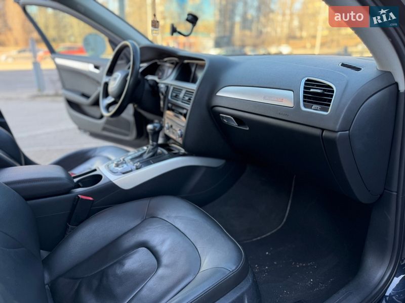 Седан Audi A4 2013 в Києві