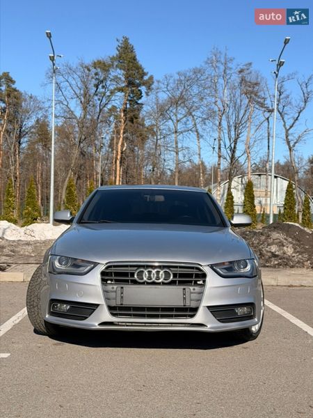 Седан Audi A4 2015 в Харкові