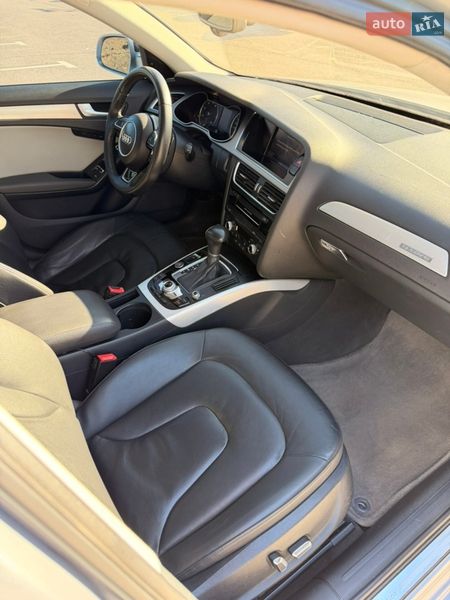 Седан Audi A4 2015 в Харкові