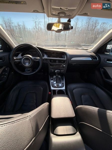 Седан Audi A4 2015 в Харкові