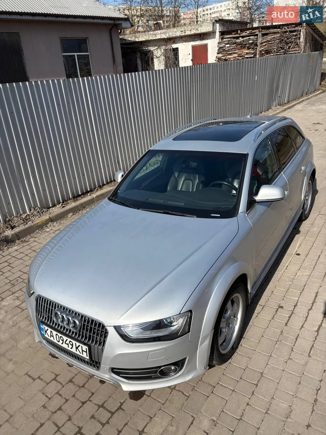 2012 Audi A4 - мініатюра 3