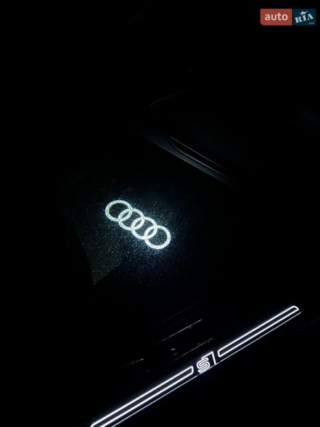 Седан Audi A4 2019 в Харькове