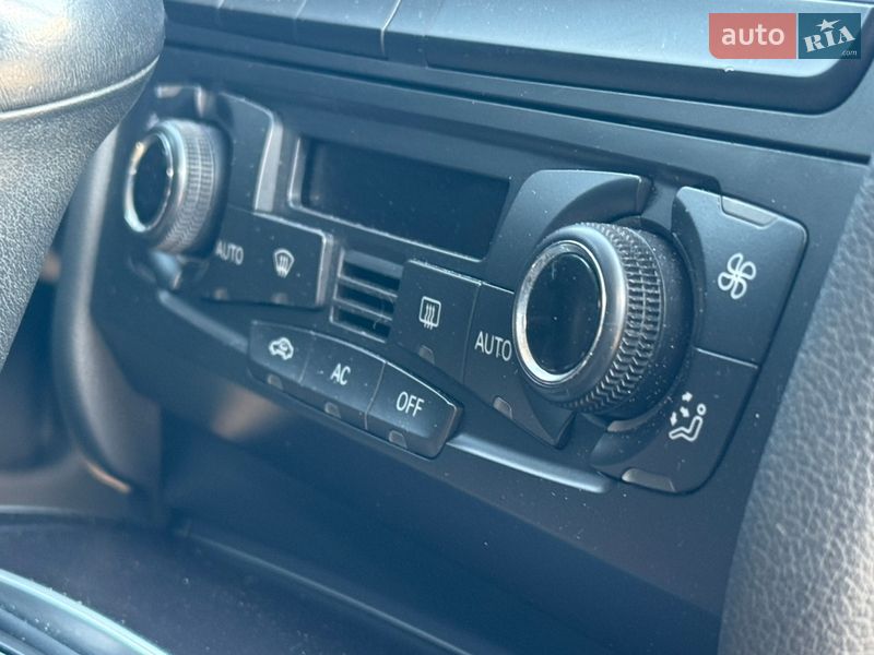 Універсал Audi A4 2009 в Рівному