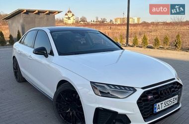 Седан Audi A4 2023 в Золочеве