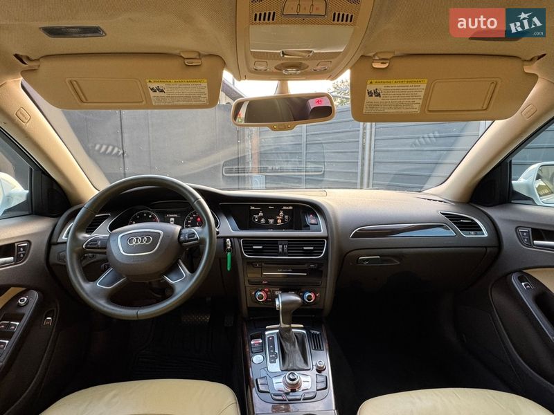 Седан Audi A4 2013 в Мукачевому