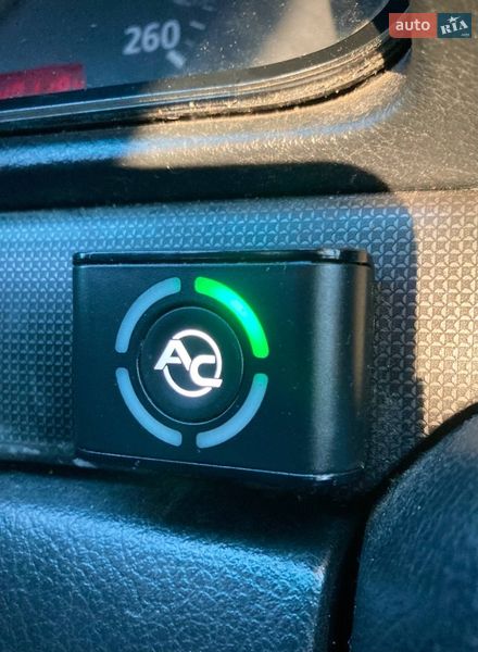 Седан Audi A4 1995 в Здолбуніві