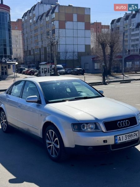Седан Audi A4 2000 в Обухове