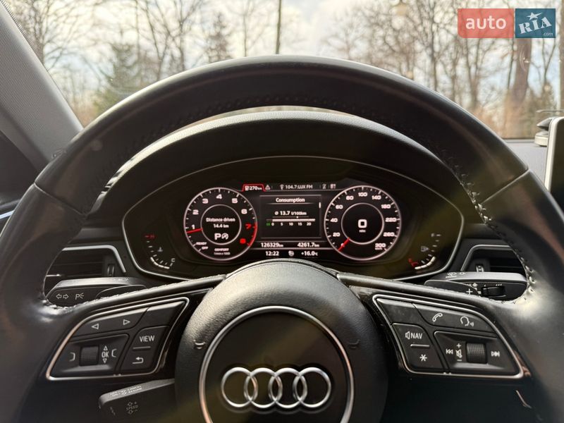 Седан Audi A4 2017 в Львове