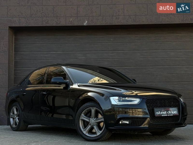 Седан Audi A4 2013 в Миколаєві