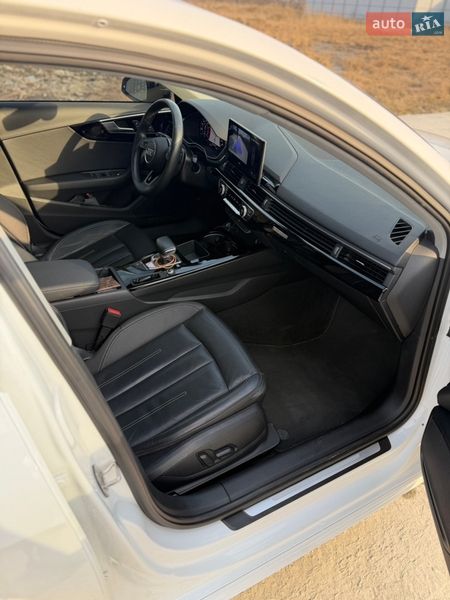Седан Audi A4 2020 в Львове фото 10 Седан Audi A4 2020 в Львове