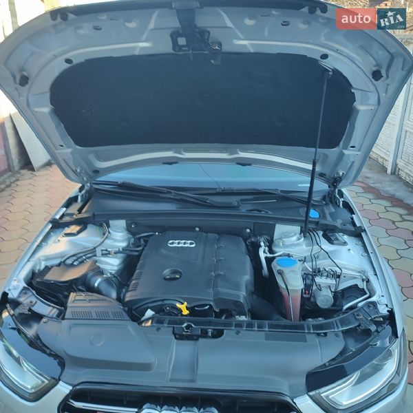 Седан Audi A4 2013 в Пирятине