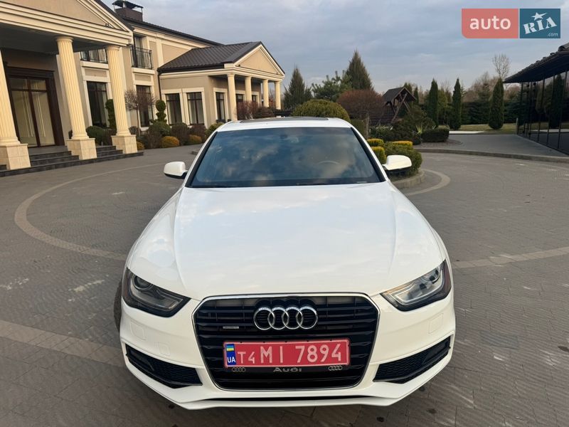 Седан Audi A4 2014 в Стрию