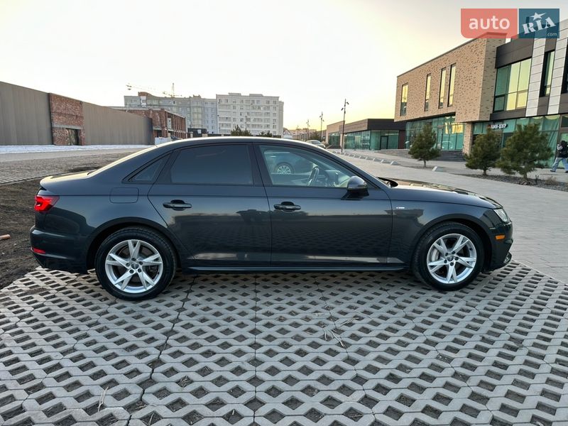 Седан Audi A4 2018 в Хмельницком