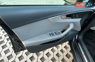 Седан Audi A4 2018 в Хмельницком