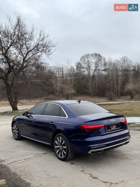 Седан Audi A4 2020 в Днепре