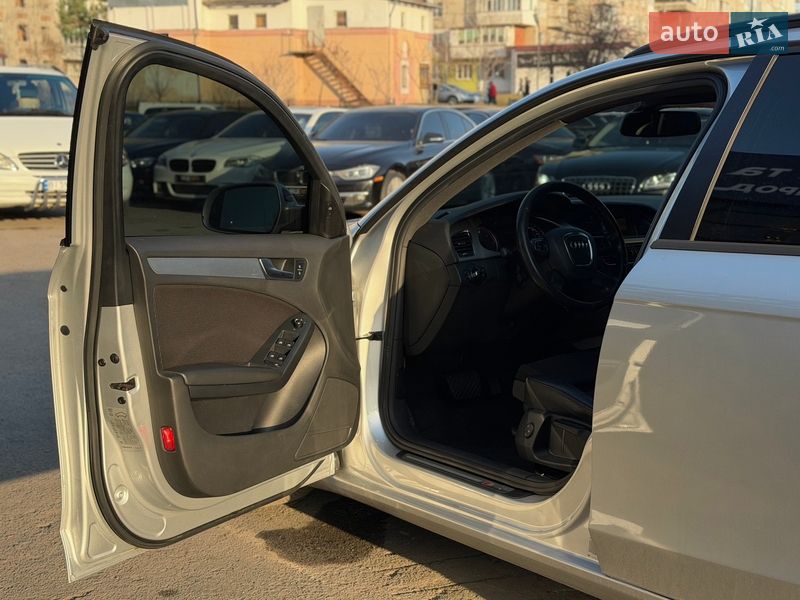 Універсал Audi A4 2011 в Шептицькому