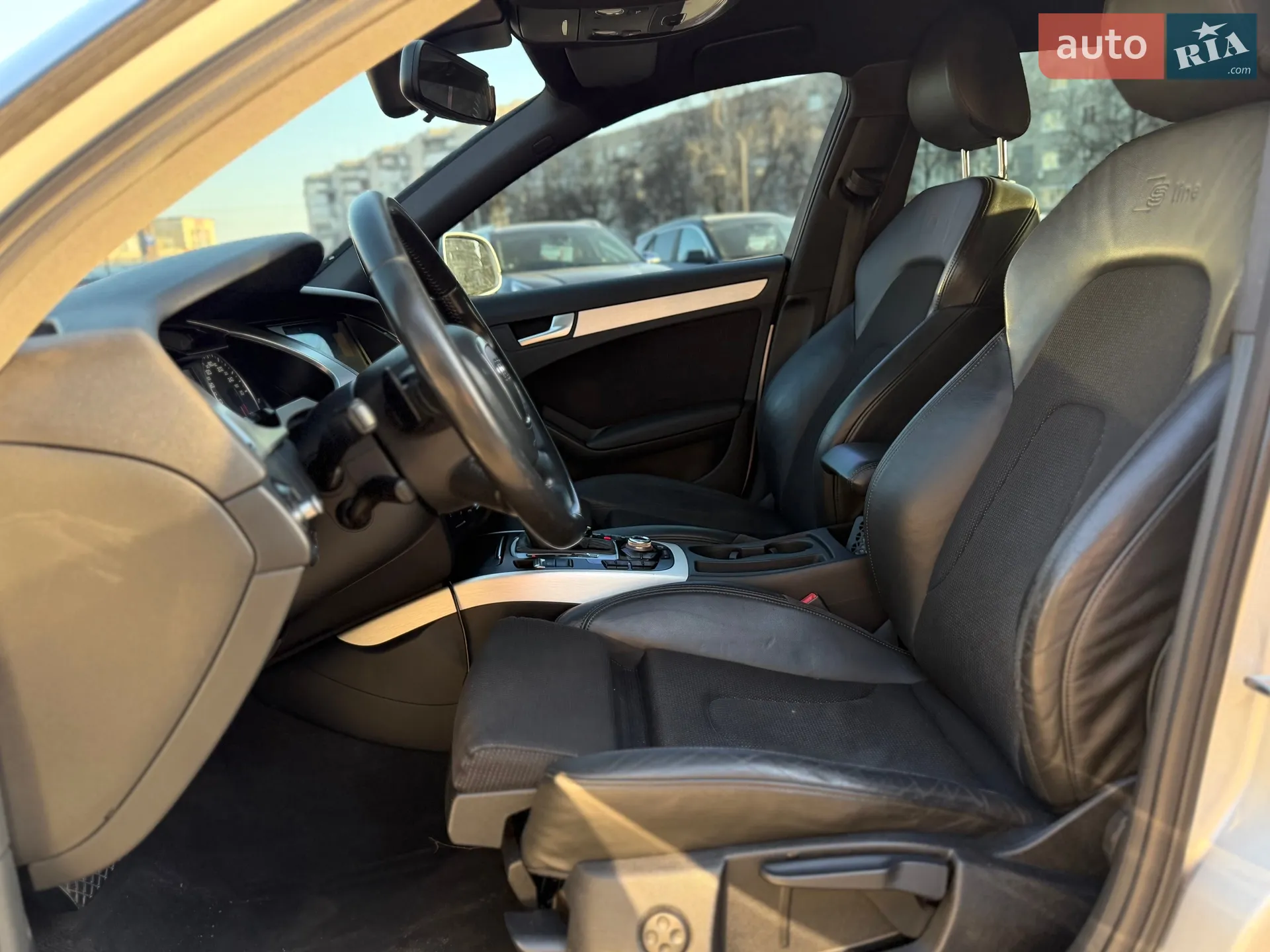 2011 Audi A4 - мініатюра 21