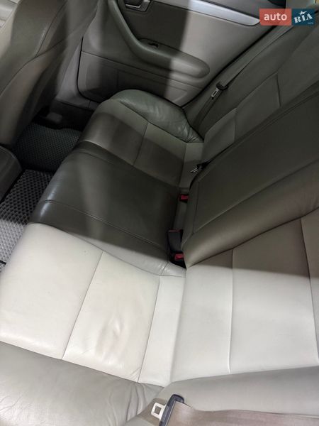 Седан Audi A4 2005 в Надвірній