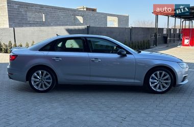 Седан Audi A4 2015 в Дубно