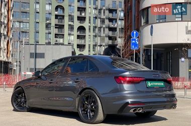 Седан Audi A4 2020 в Киеве