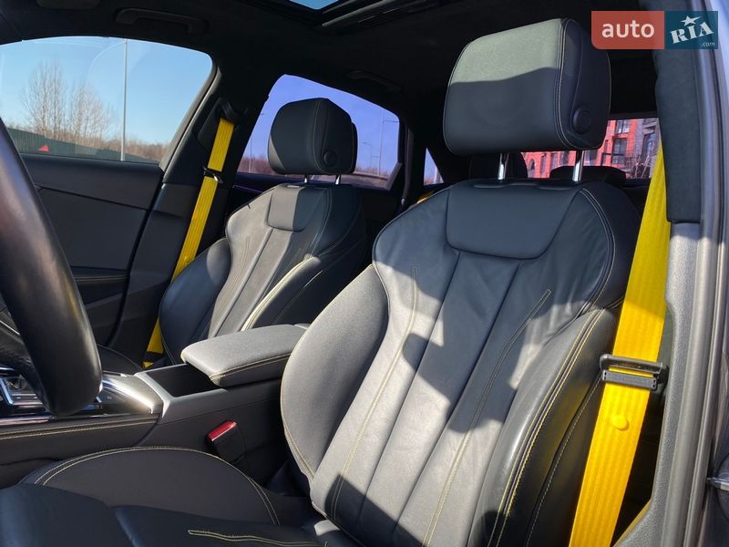 Седан Audi A4 2020 в Киеве
