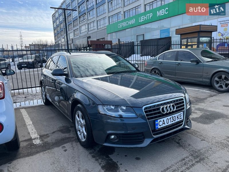 Универсал Audi A4 2009 в Киеве