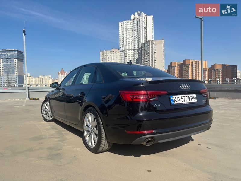 Седан Audi A4 2017 в Киеве