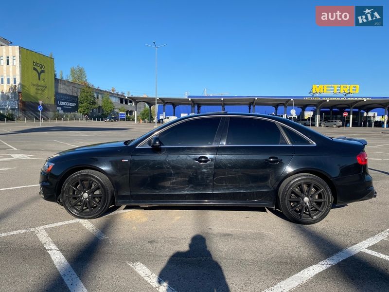 Седан Audi A4 2015 в Ивано-Франковске