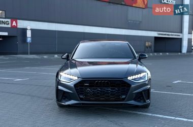 Седан Audi A4 2021 в Киеве