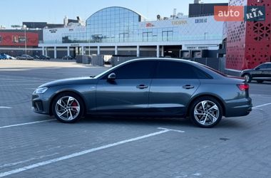 Седан Audi A4 2021 в Киеве