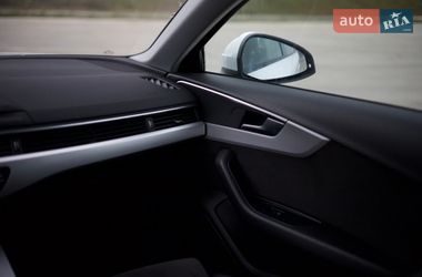 Универсал Audi A4 2017 в Одессе