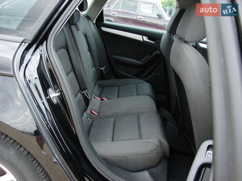 Универсал Audi A4 2015 в Одессе