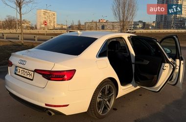 Седан Audi A4 2016 в Киеве