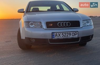 Седан Audi A4 2002 в Краснограде