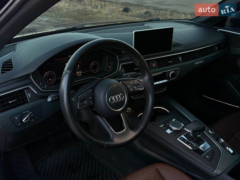 Седан Audi A4 2016 в Полтаві