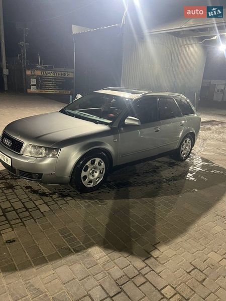 Универсал Audi A4 2002 в Киеве